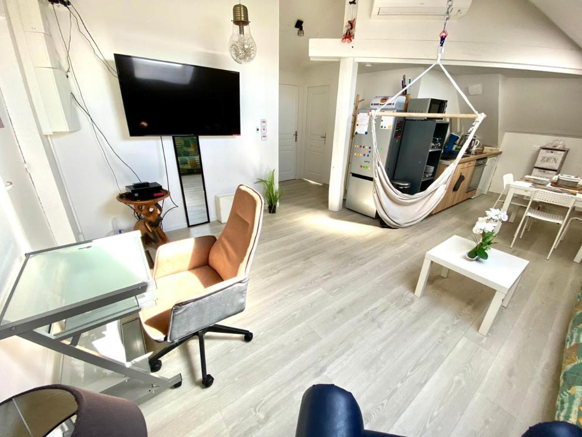 Appartement Vue Sur Les Etoiles Charleville-Mézières Εξωτερικό φωτογραφία